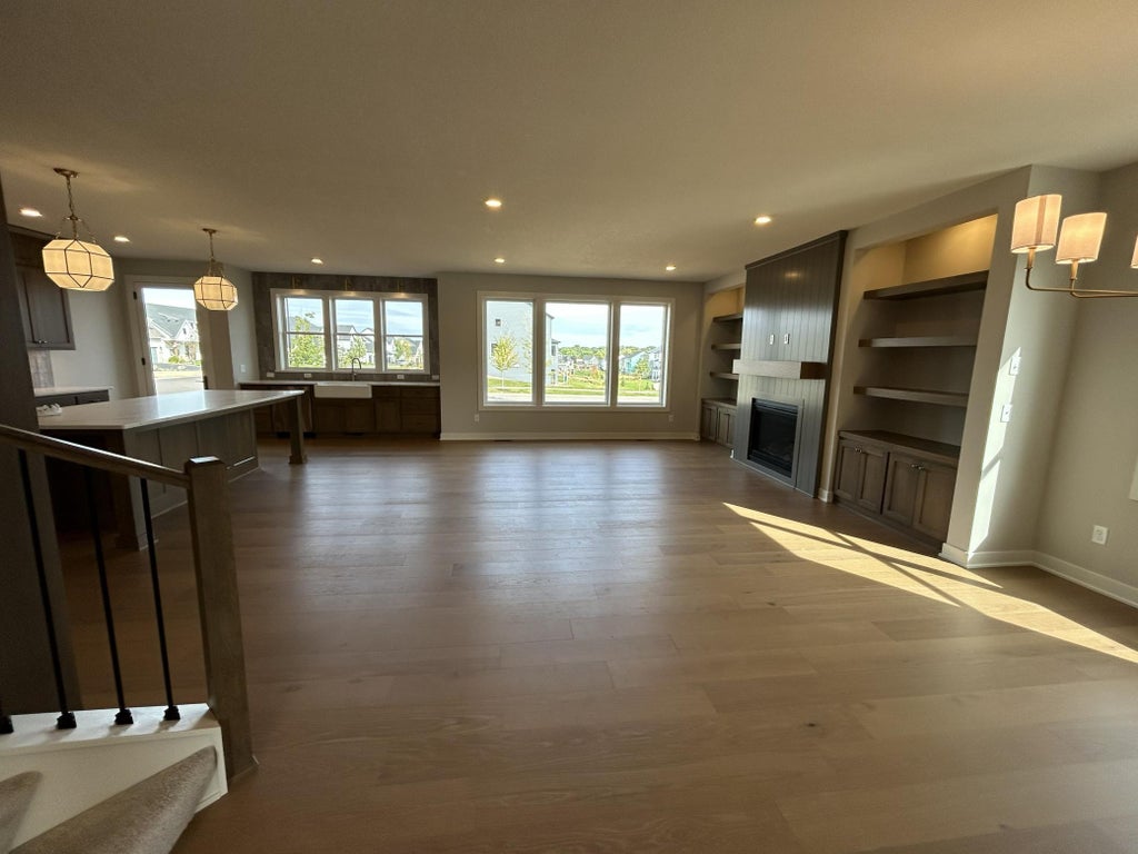 Photo of 4225 Arbor Bay, Woodbury, MN 55129 (MLS # 7151559)