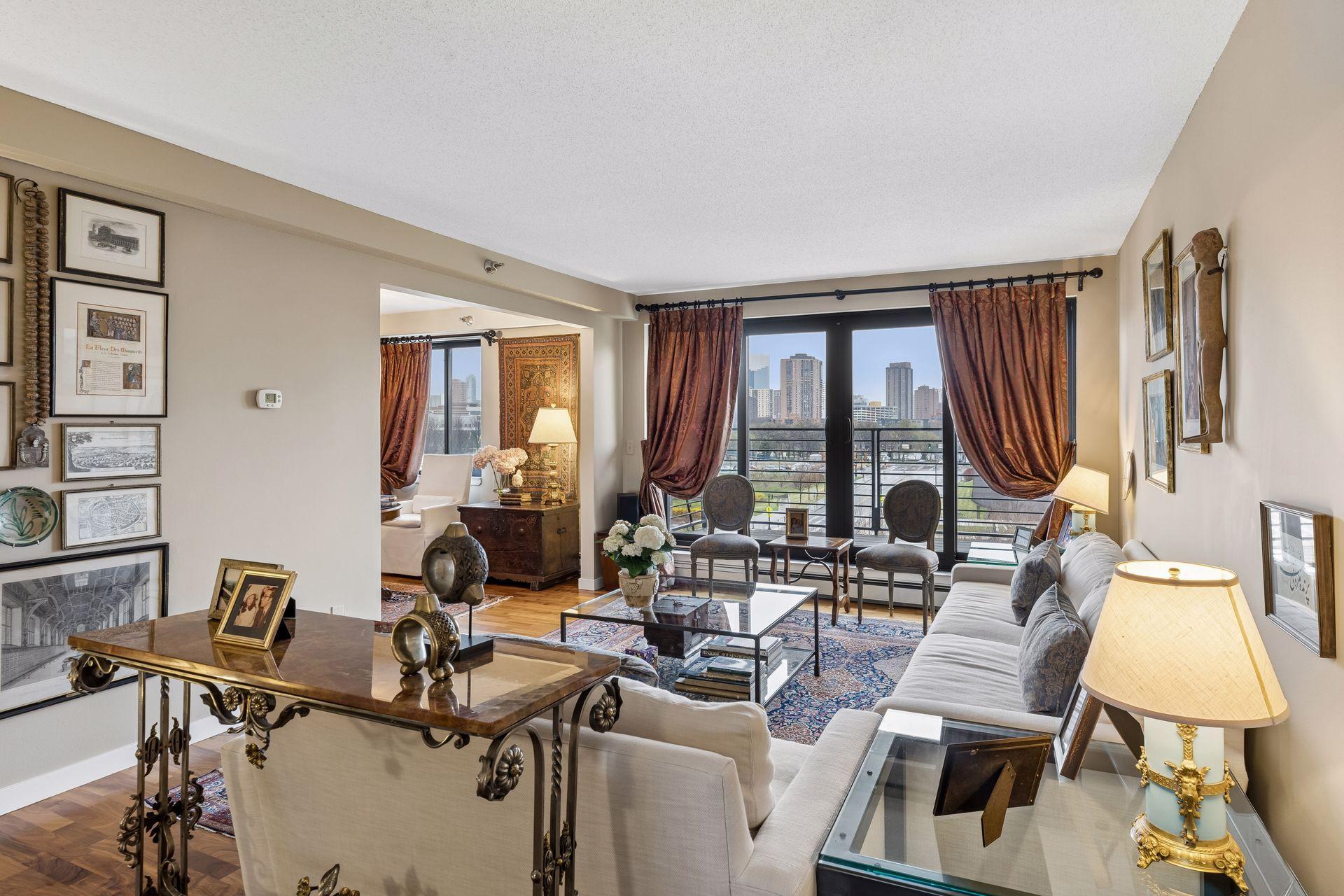 48 Groveland Terrace B313