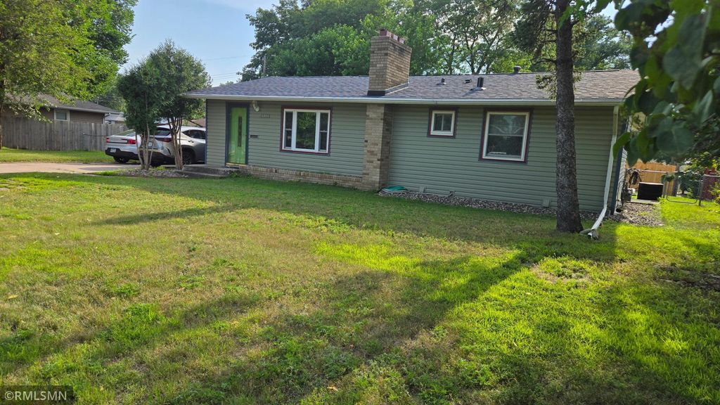 Photo of 8530 Penn Avenue S, Bloomington, MN 55431 (MLS # 7054622)