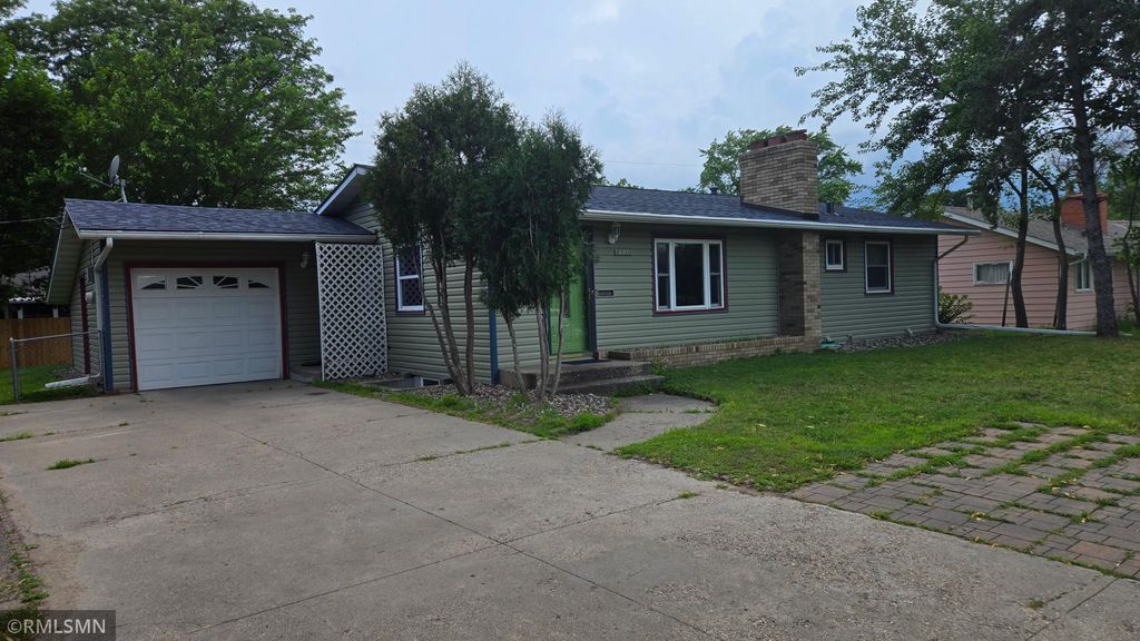 Photo of 8530 Penn Avenue S, Bloomington, MN 55431 (MLS # 7054622)