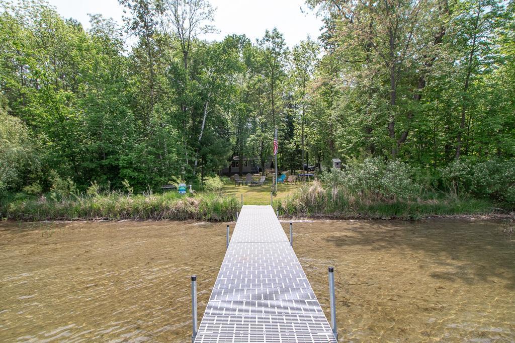 309 Daisy Trail NE