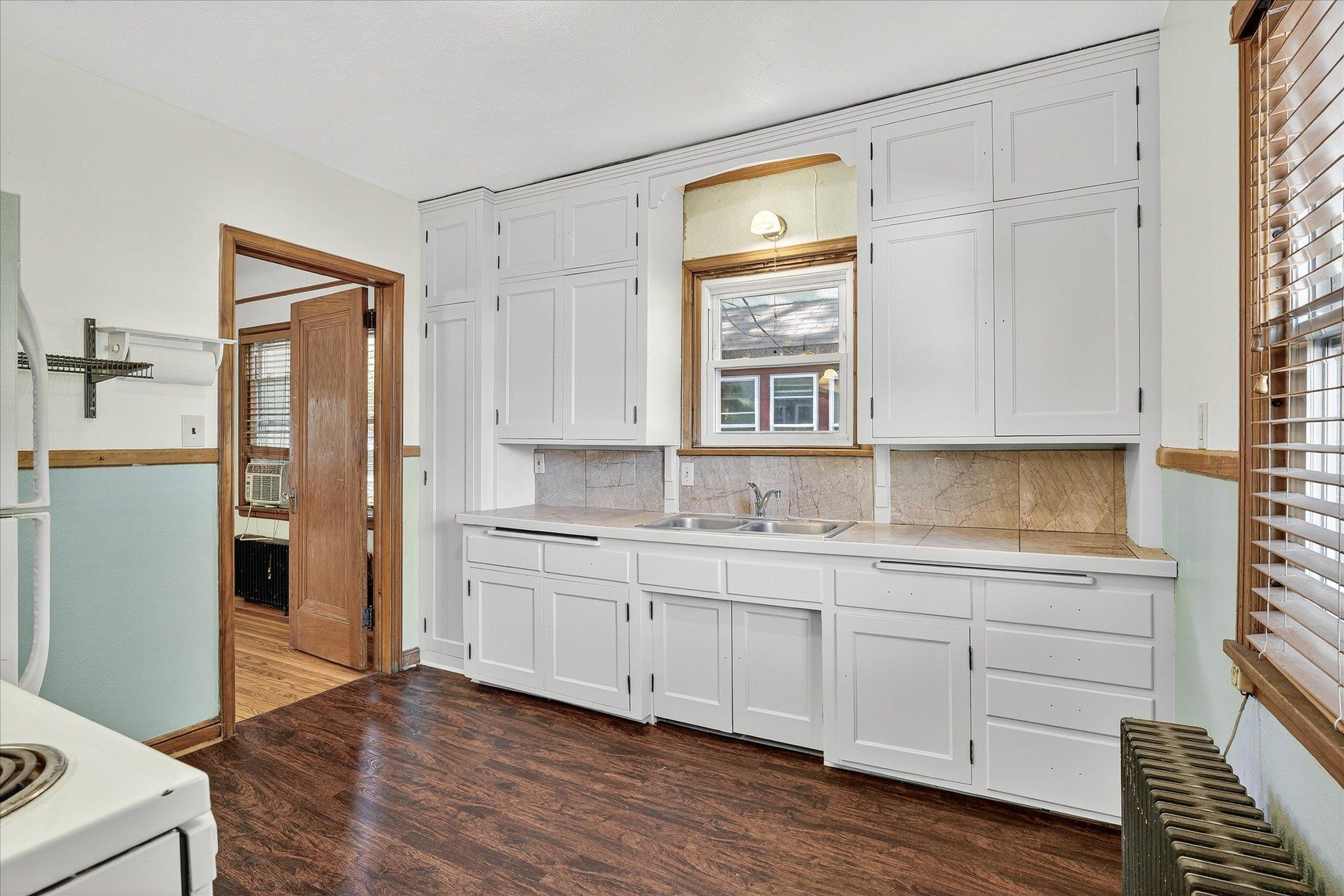 1239 Sherburne Avenue