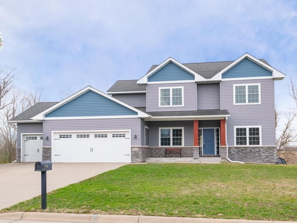 Photo of 956 Farmers Ridge Trail, Belle Plaine, MN 56011 (MLS # 7055478)