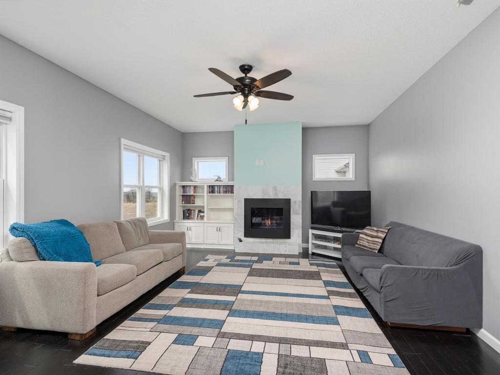 956 Farmers Ridge Trail