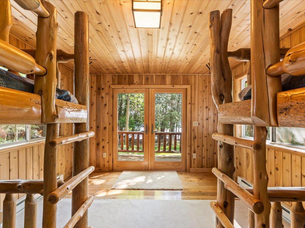 Thunder Lake Log Home Land and Structure