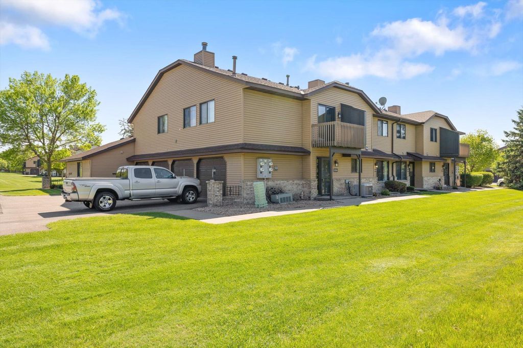 Photo of 13154 90th Place N, Maple Grove, MN 55369 (MLS # 7078537)