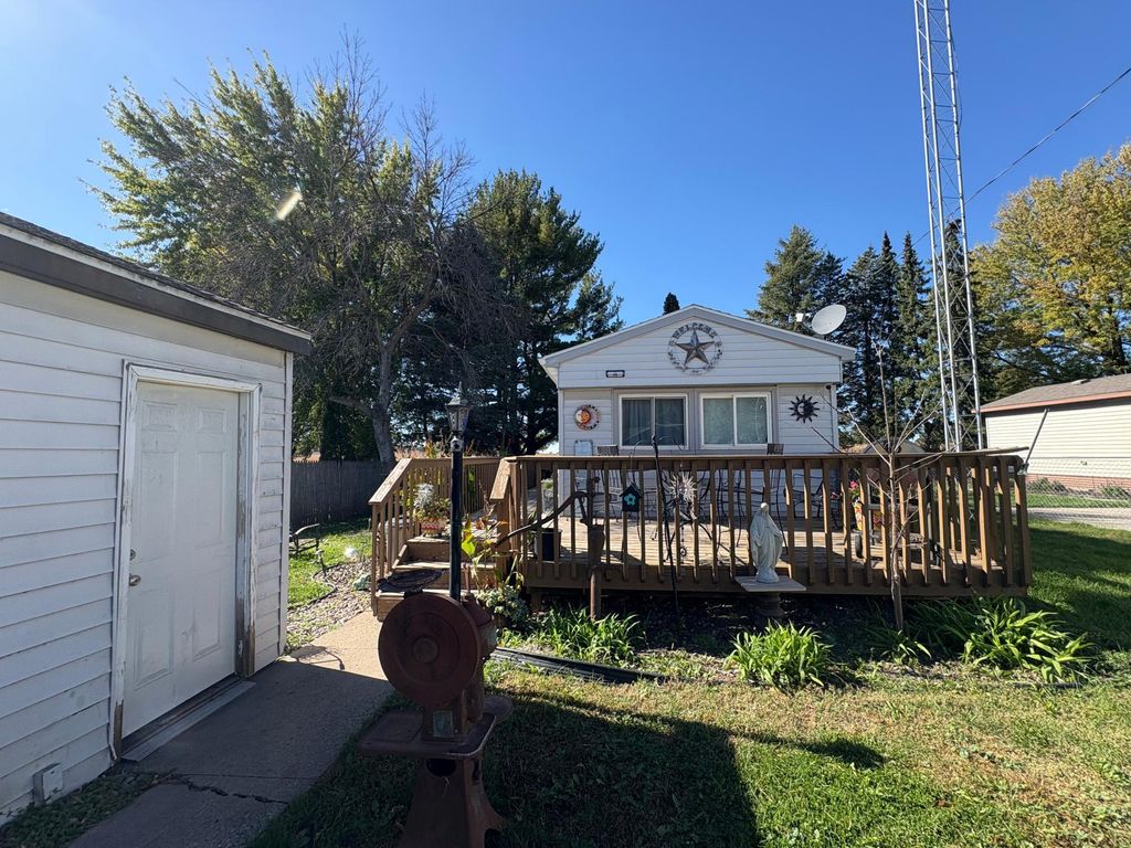 Photo of 135 5th Avenue NW, Elgin, MN 55932 (MLS # 6802685)
