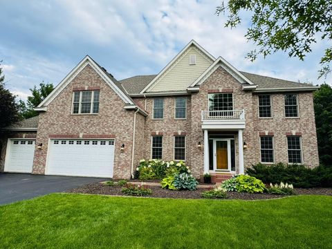 9256 Gateway Lane Eden Prairie MN 55347