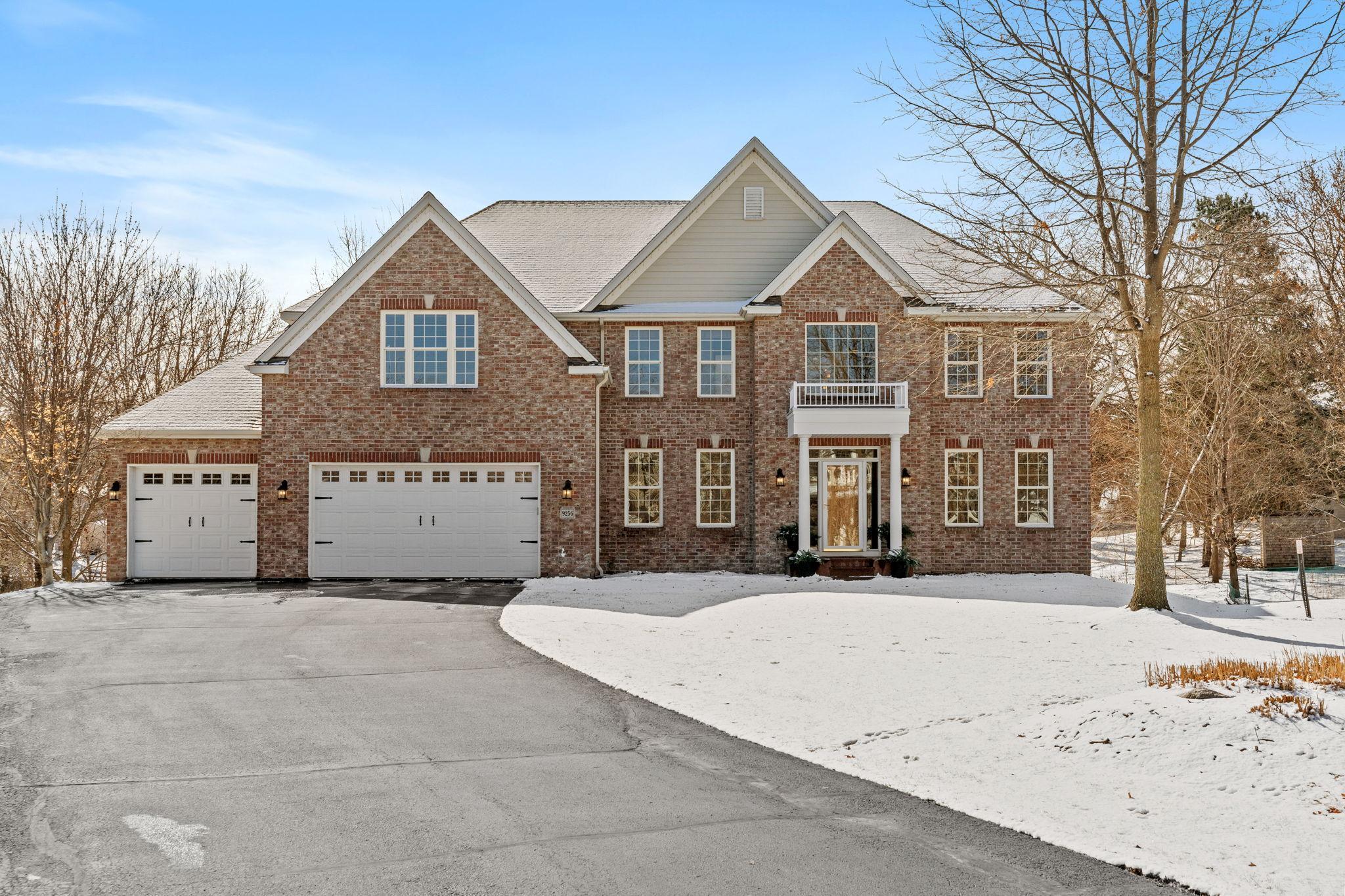 9256 Gateway Lane
