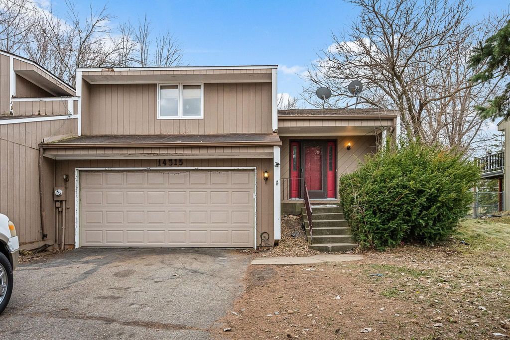 Photo of 14315 Embry Path, Apple Valley, MN 55124 (MLS # 7042249)