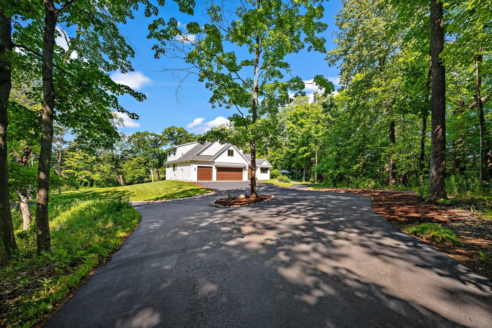 1775 Retreat Circle
