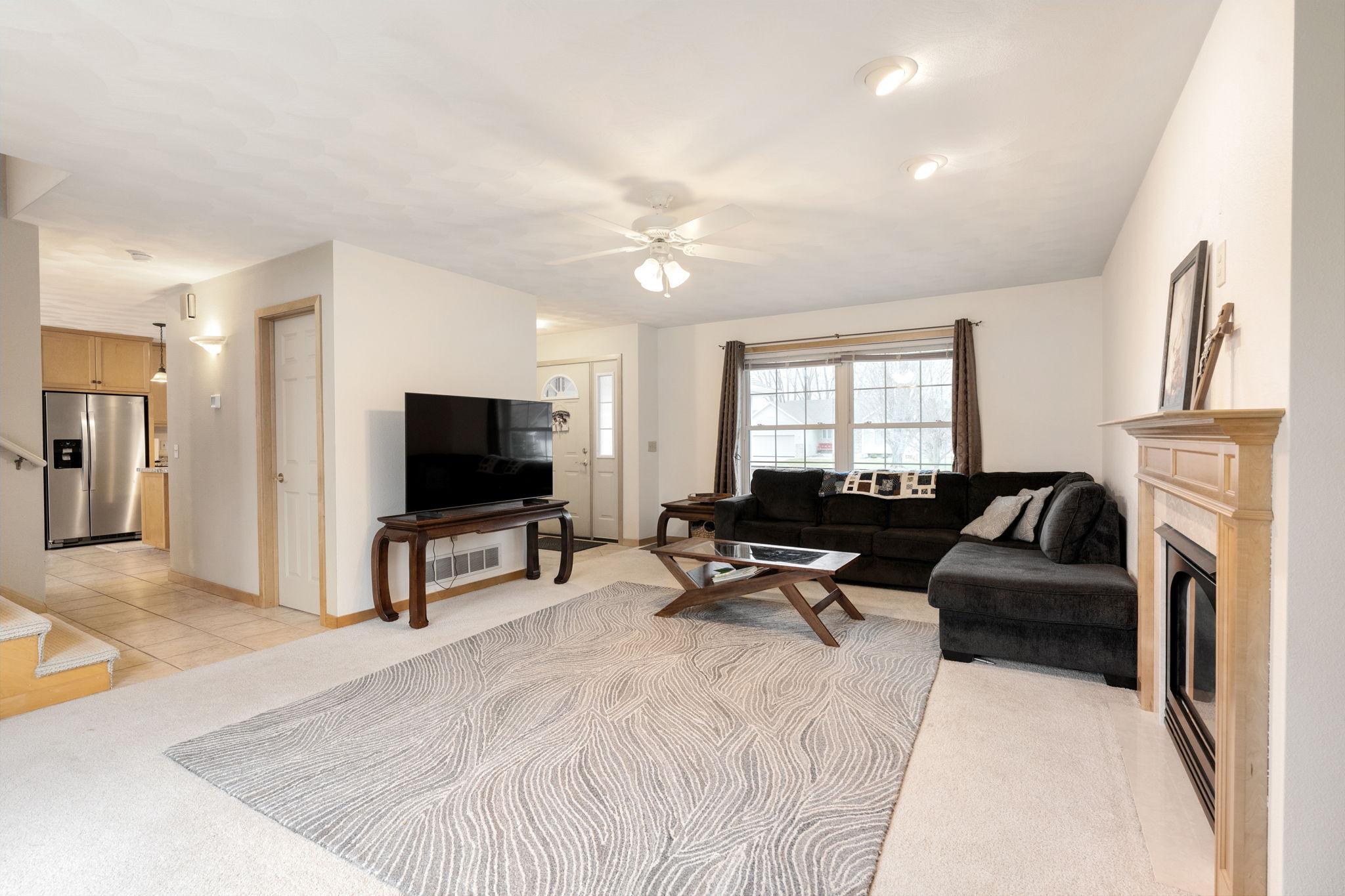 2050 Willow Ridge Place NE