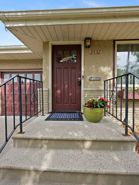 2532 Upton Avenue S Minneapolis MN 55405