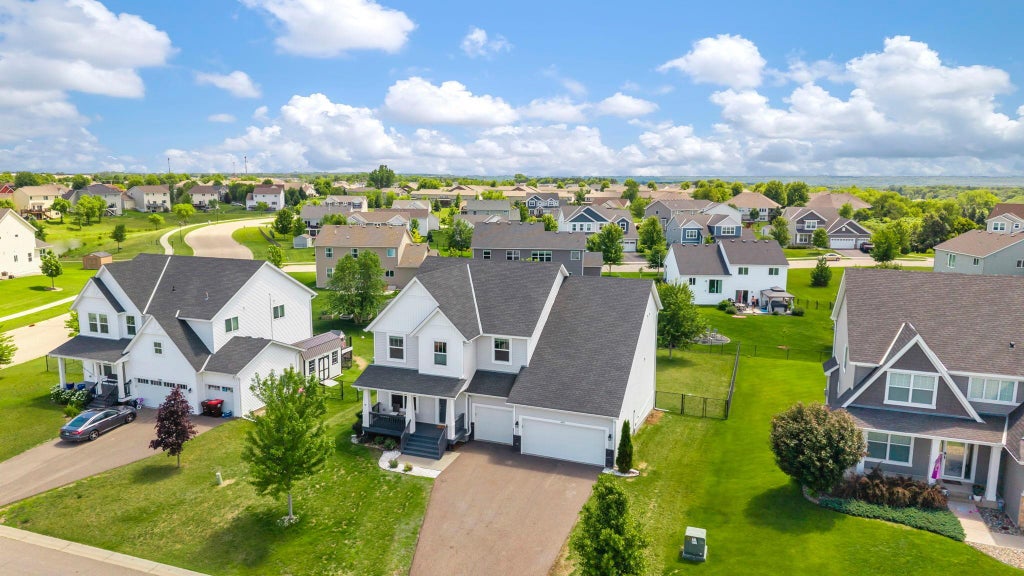 Photo of 6609 96th Street S, Cottage Grove, MN 55016 (MLS # 7119834)