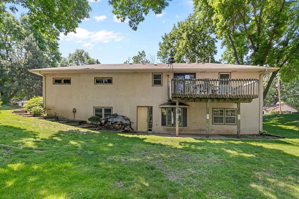 Photo of 685 51st Avenue NE, Columbia Heights, MN 55421 (MLS # 7001706)