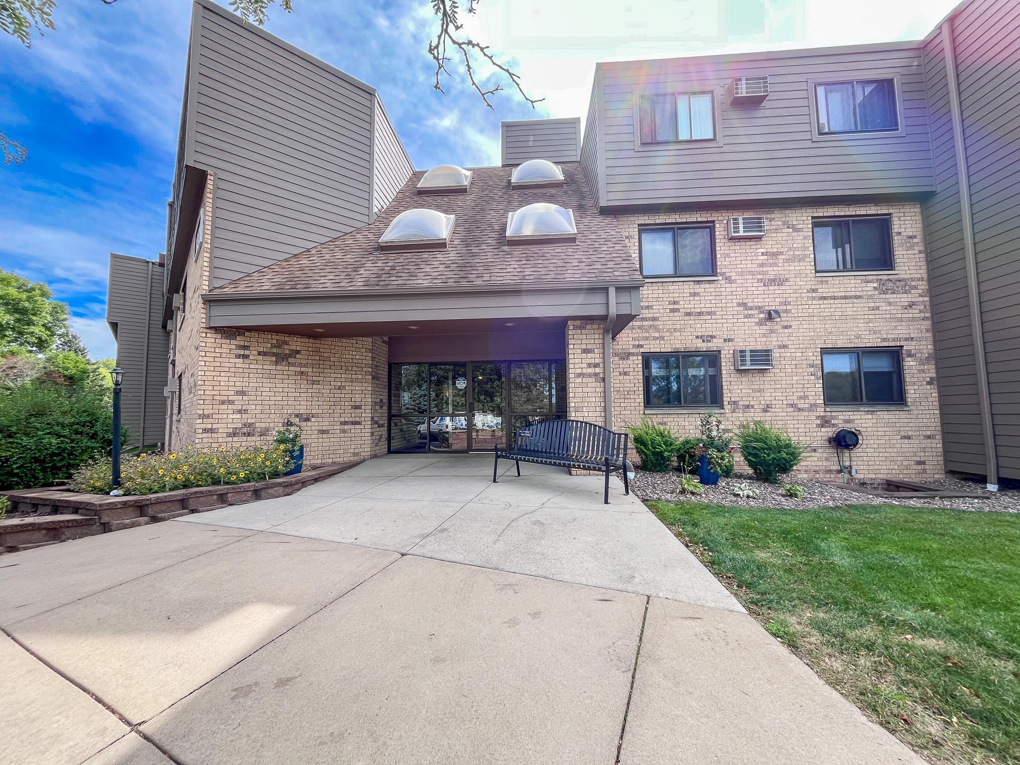 1000 41st Avenue NE 316