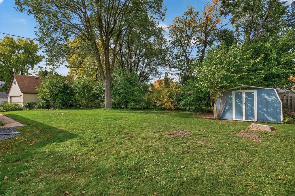 Photo of 2937 Pascal Street, Roseville, MN 55113 (MLS # 7158972)
