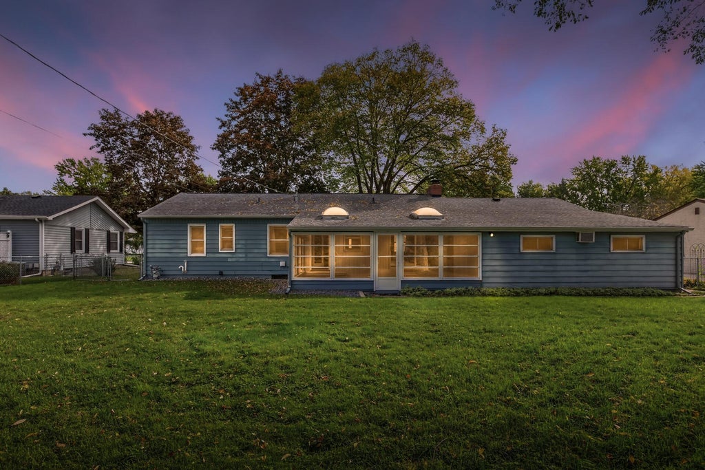 Photo of 2937 Pascal Street, Roseville, MN 55113 (MLS # 7158972)