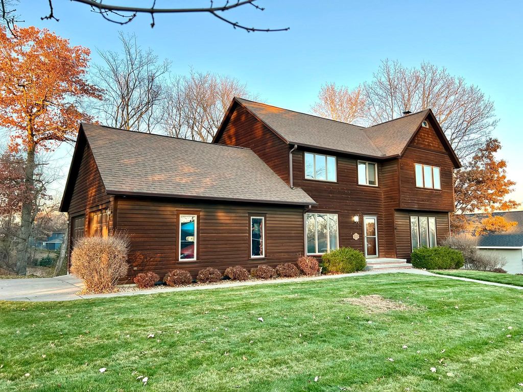 Photo of 2391 Clover Lane, Red Wing, MN 55066 (MLS # 6822037)