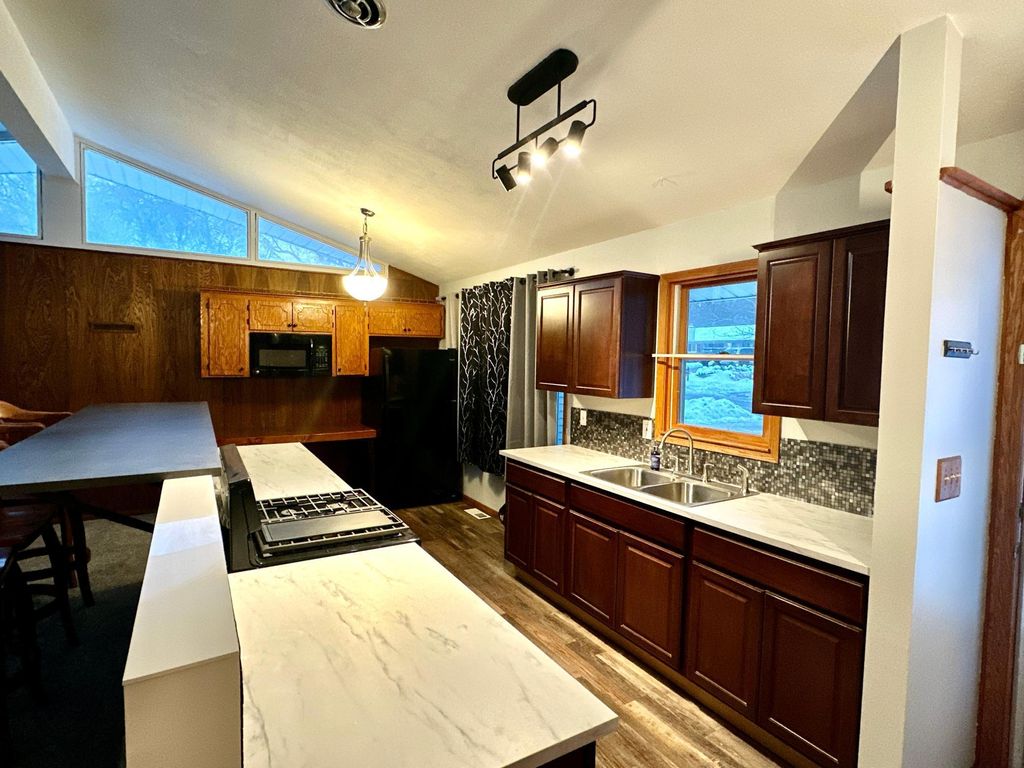 Photo of 1562 Circle Lane, Burnsville, MN 55337 (MLS # 7005233)