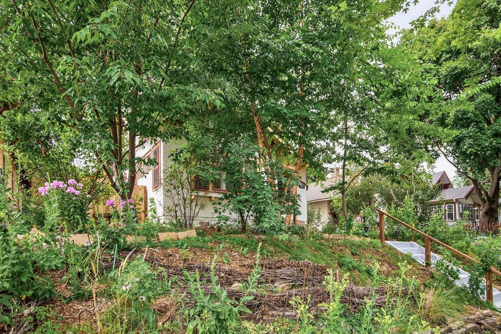 Photo of 4212 Elliot Avenue, Minneapolis, MN 55407 (MLS # 6822403)