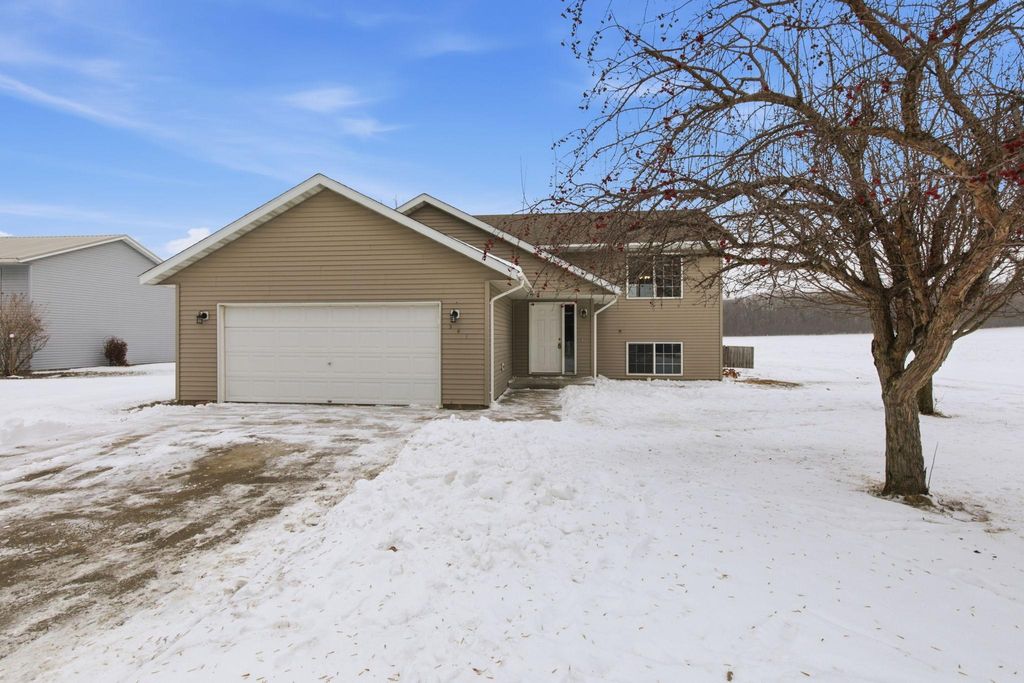 Photo of 541 Morningside Avenue, Paynesville, MN 56362 (MLS # 7004578)
