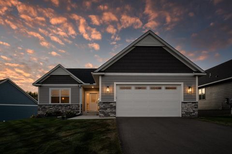 Photo of 20105 Glenbrook Path, Lakeville, MN 55044 (MLS # 6815067)