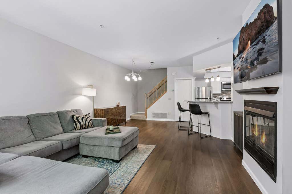 Photo of 2762 Autumnwood Lane, Minnetonka, MN 55305 (MLS # 7123627)