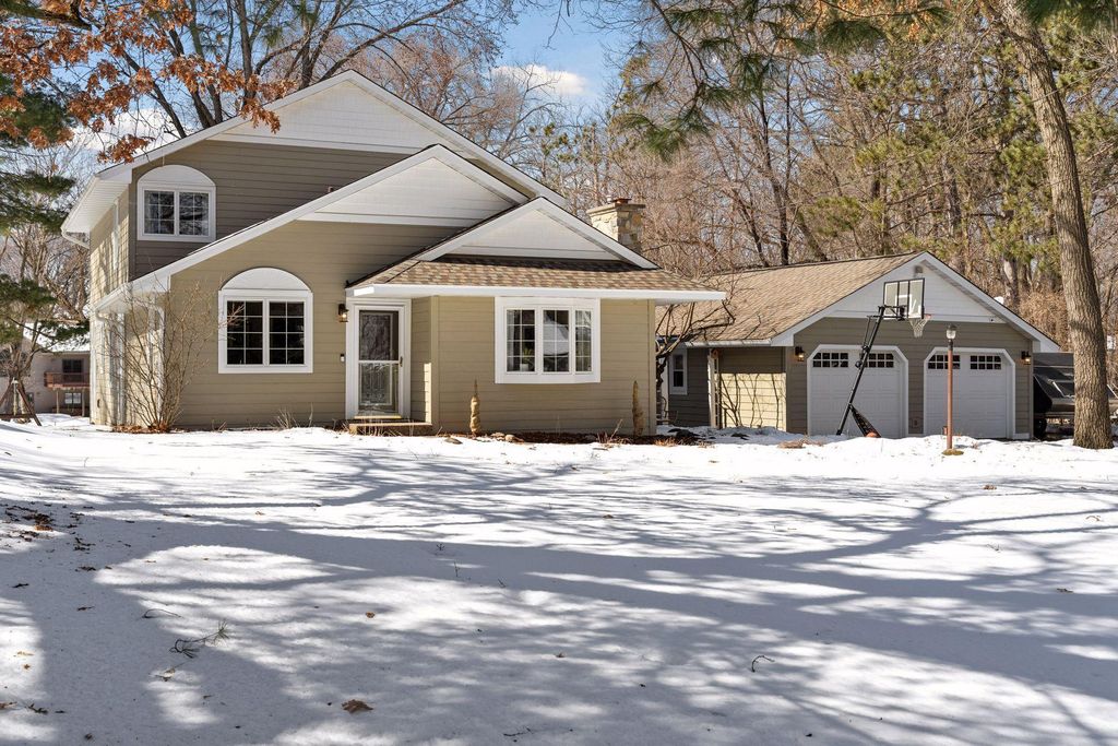 Photo of 1351 Griffin Avenue, Mahtomedi, MN 55115 (MLS # 7040328)