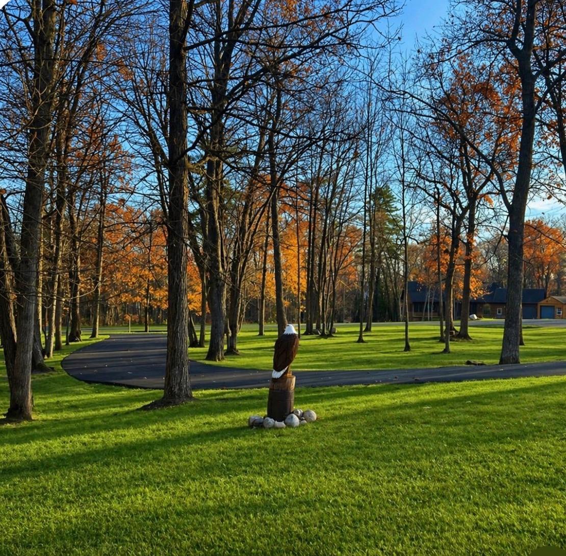 10813 Steamboat Loop NW