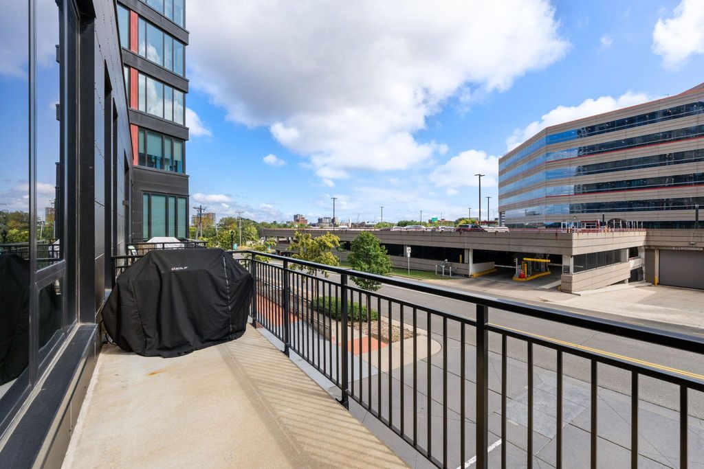 Photo of 1240 S 2nd Street #119, Minneapolis, MN 55415 (MLS # 7007173)