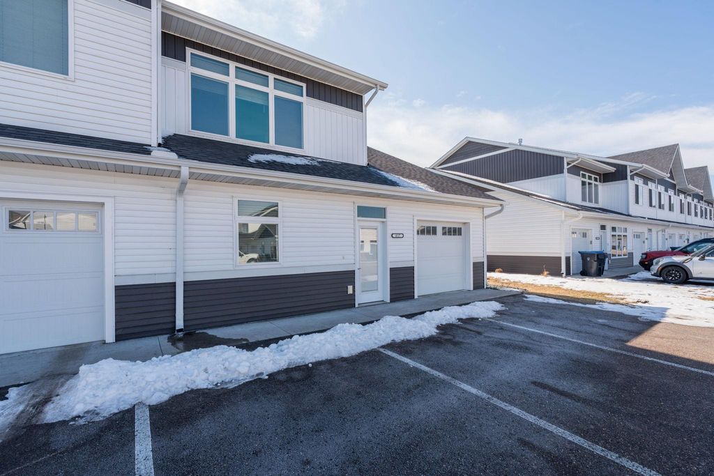 Photo of 417 Prairie Rose Trail, Mankato, MN 56001 (MLS # 7028297)