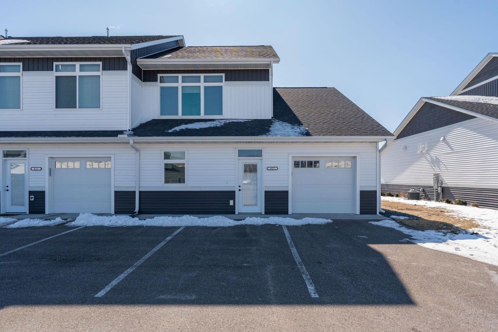 Photo of 417 Prairie Rose Trail, Mankato, MN 56001 (MLS # 7028297)