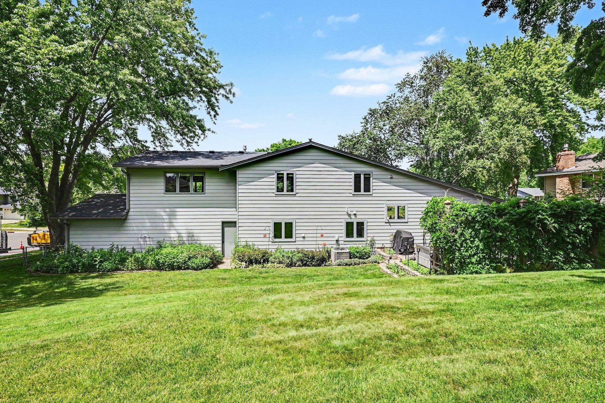 6080 134th Street W