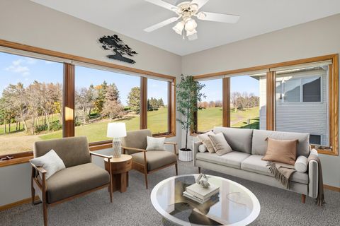 2712 Wilds Lane NW Prior Lake MN 55372