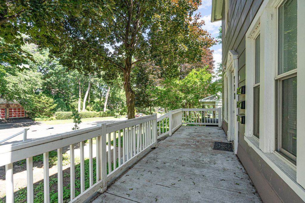 Photo of 778 Winslow Avenue #2, Saint Paul, MN 55107 (MLS # 7068917)
