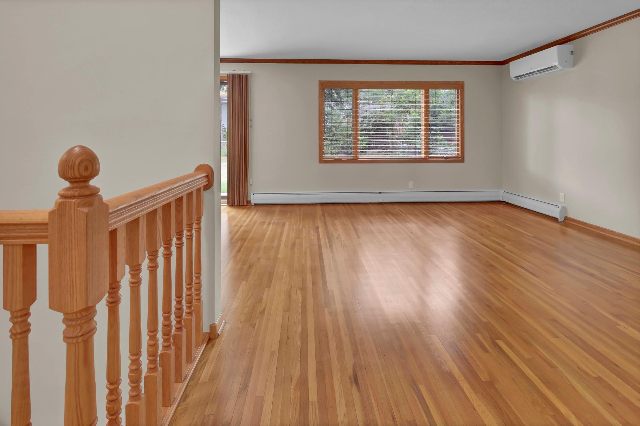 1381 Woodhill Drive