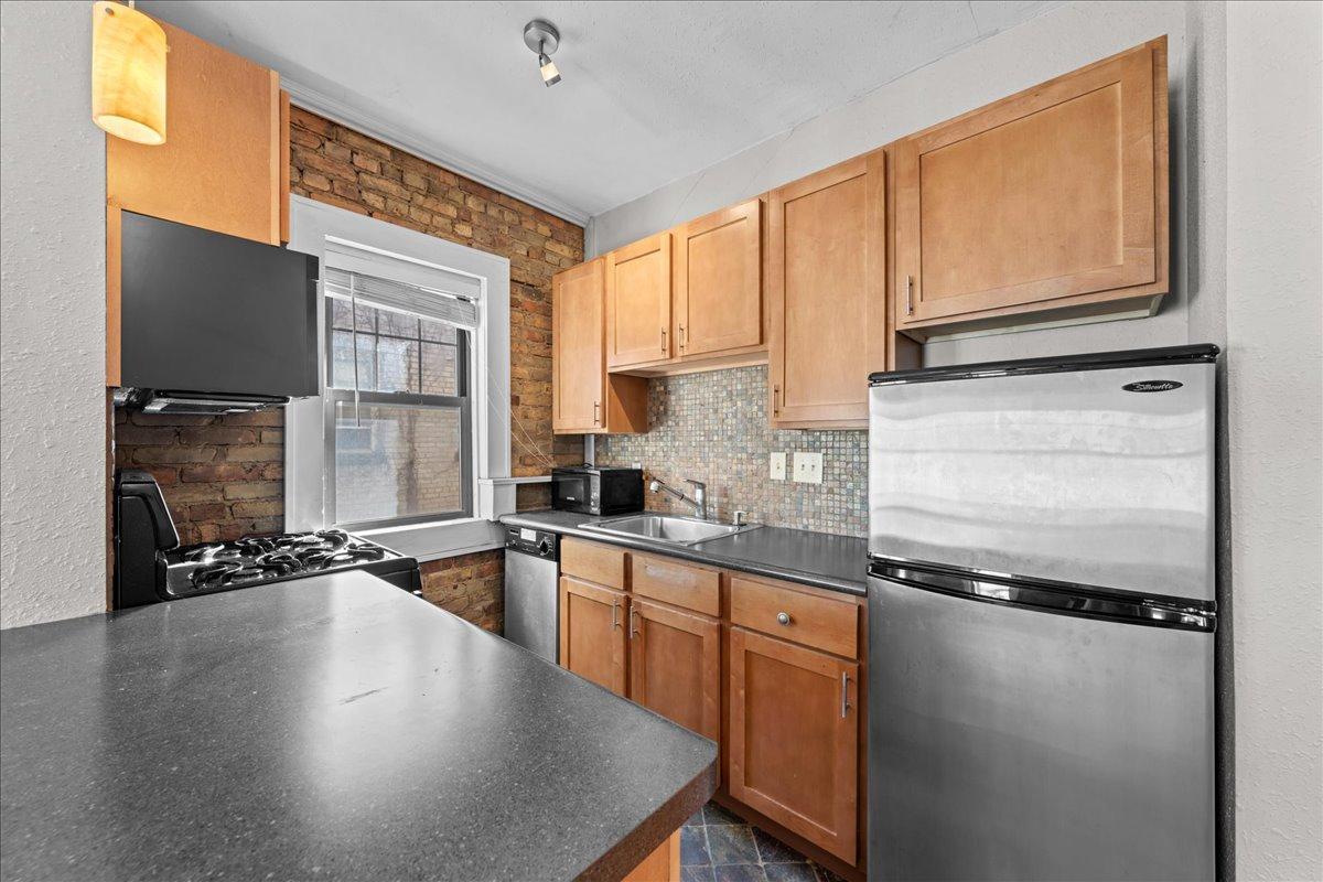 1901 Stevens Avenue 307