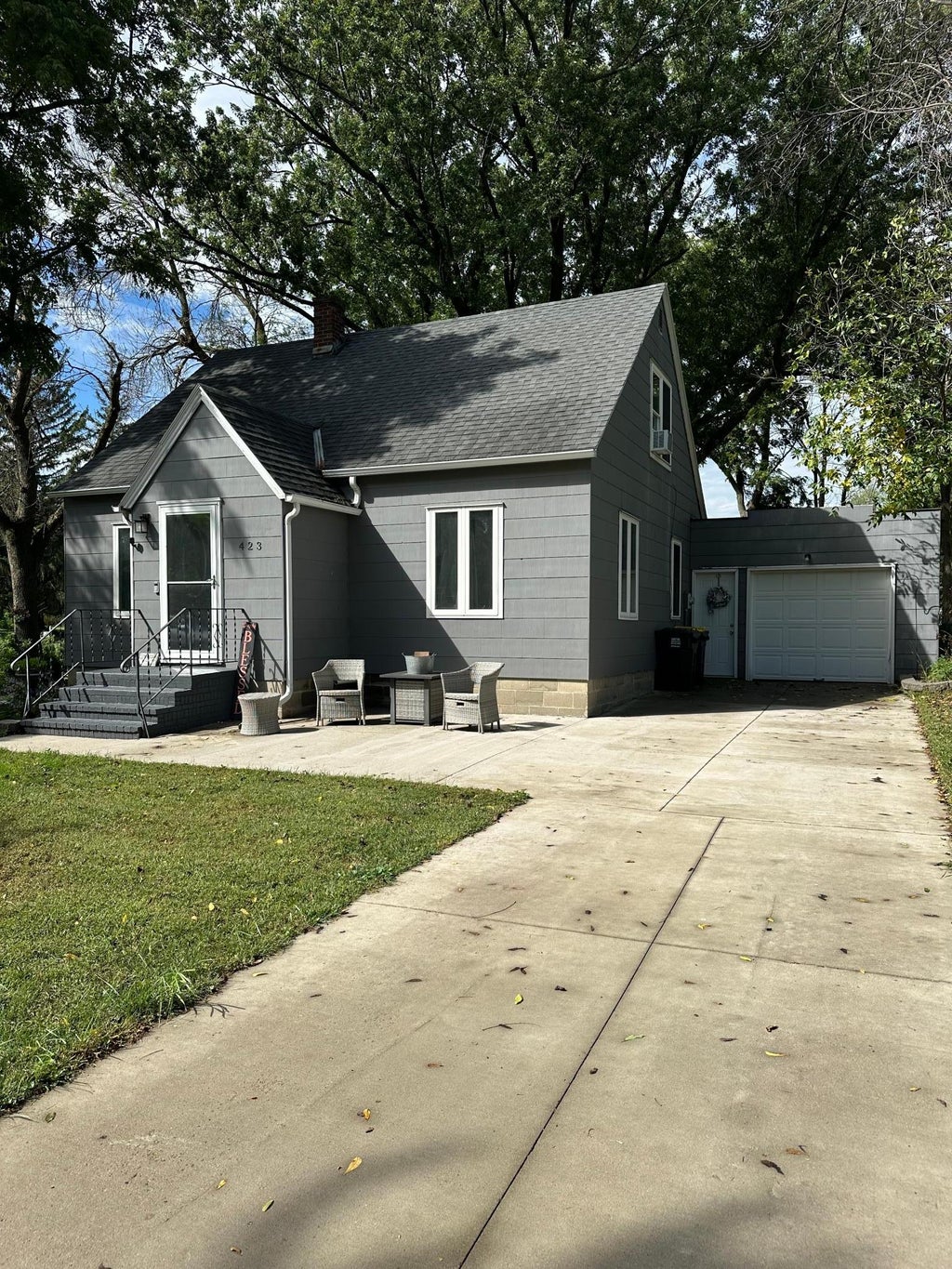 Photo of 423 10th Street S, Mountain Lake, MN 56159 (MLS # 7140888)