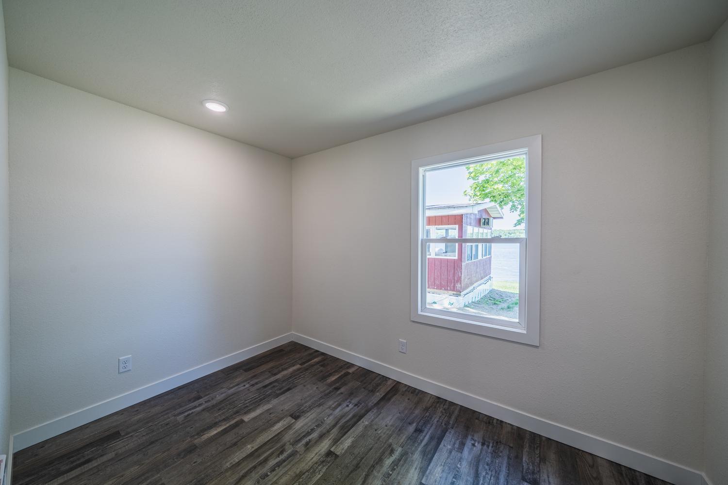 29501 Maplewood Road LONGSHORE