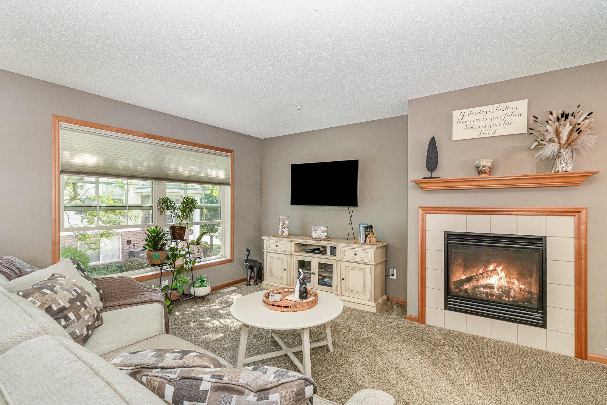 920 Ledgestone Drive