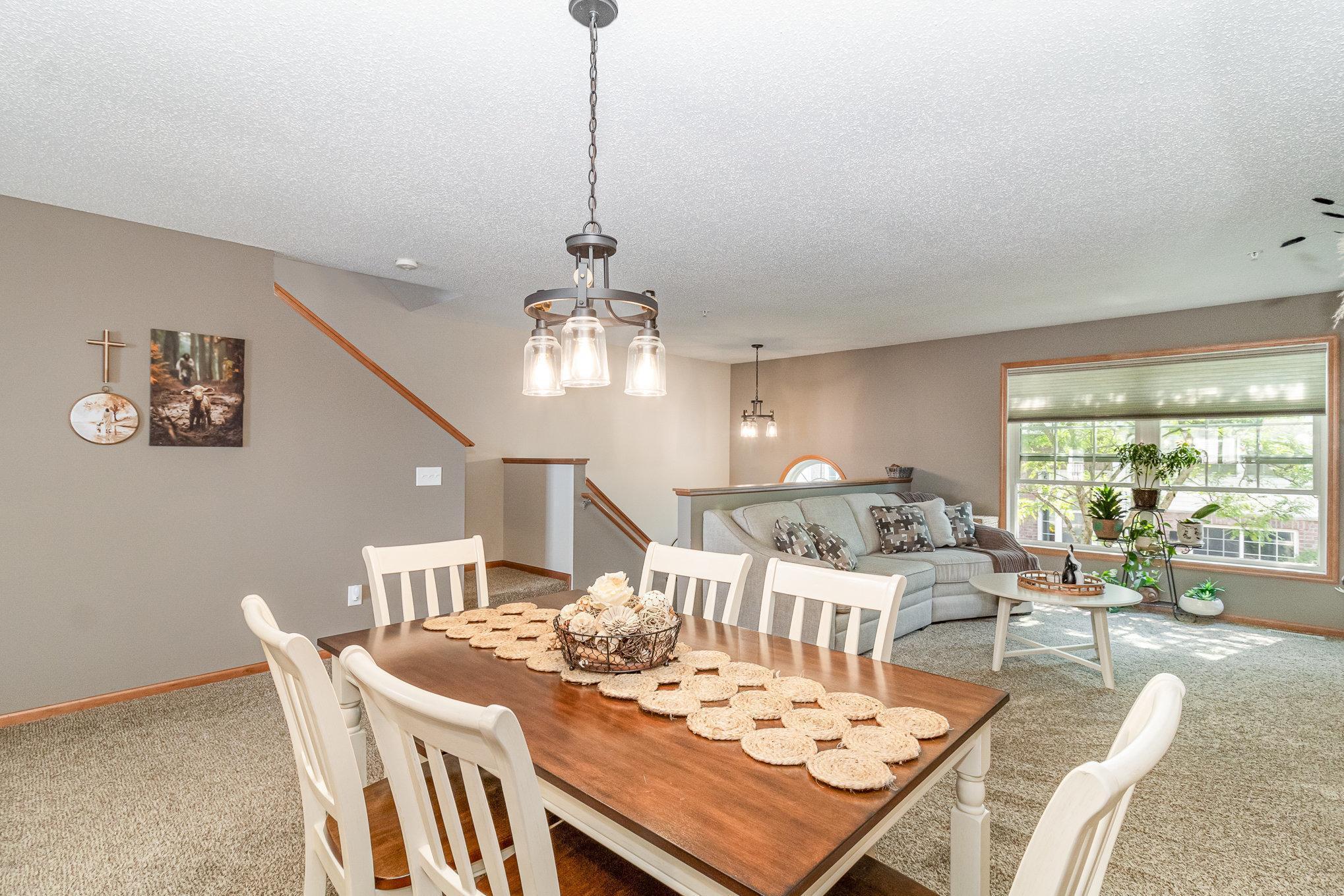 920 Ledgestone Drive