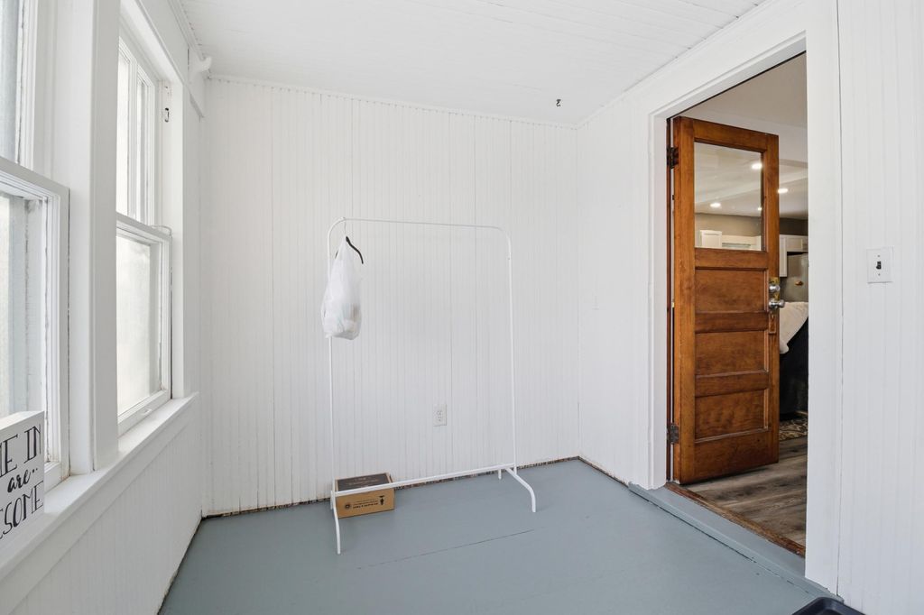 Photo of 309 Etna Street, Saint Paul, MN 55106 (MLS # 7076655)
