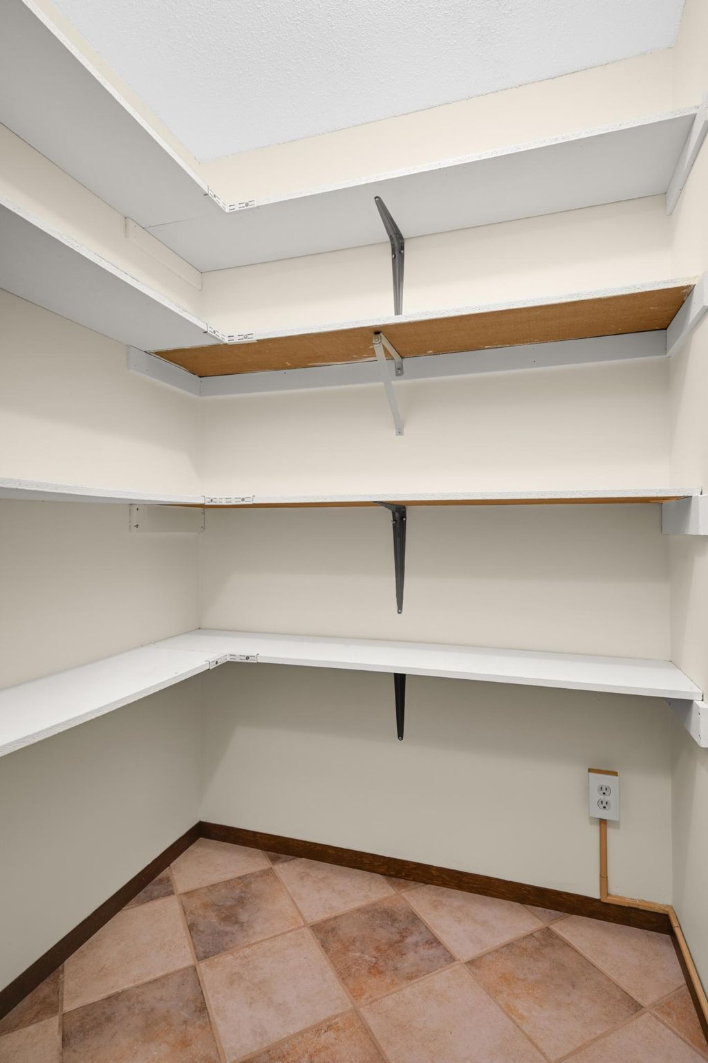 Photo of 2710 Dale Street N #B-116, Roseville, MN 55113 (MLS # 7043519)