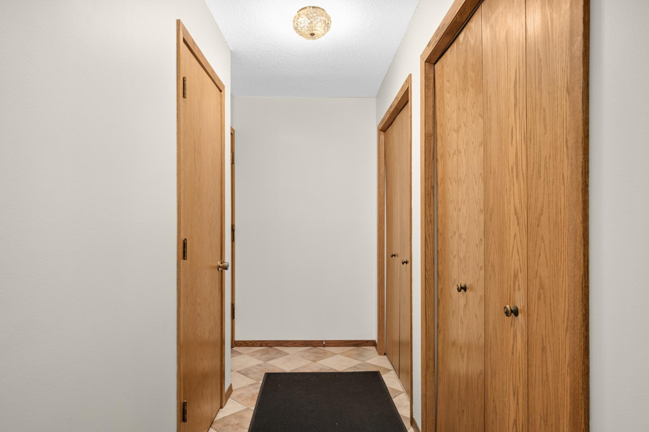 2710 Dale Street N B-116