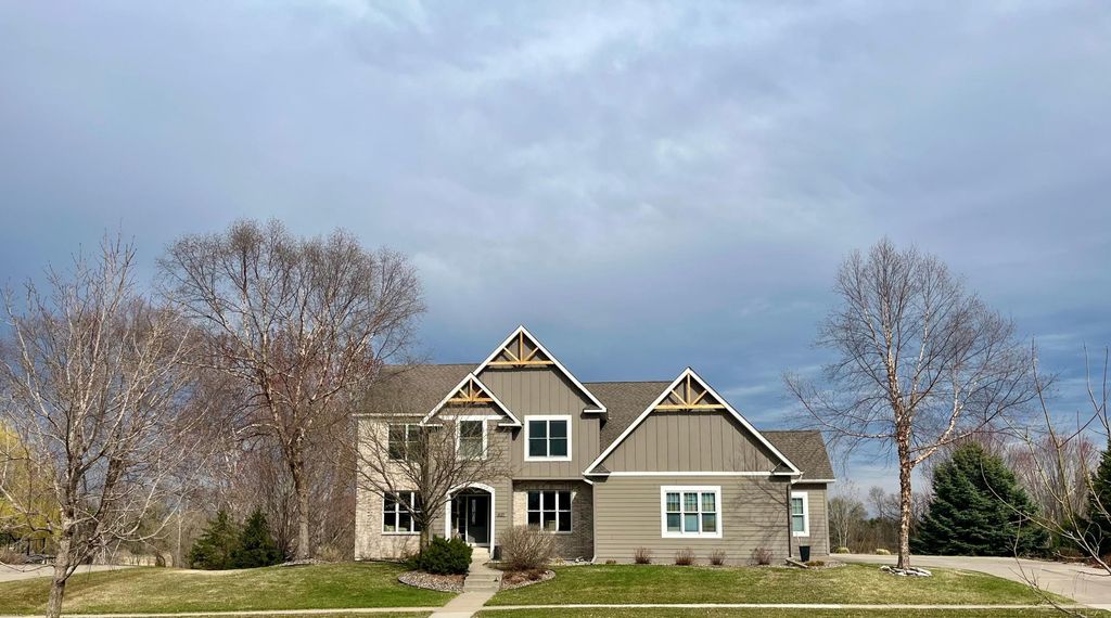 Photo of 4127 Kindred Way, Lake Elmo, MN 55042 (MLS # 7060361)