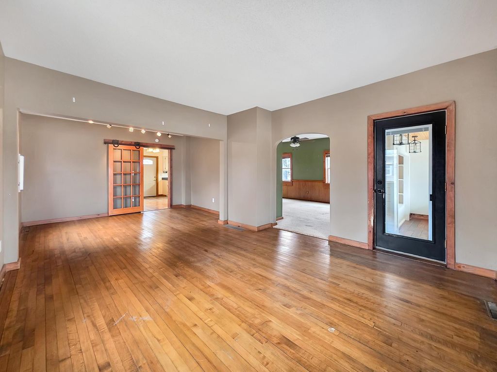 Photo of 221 W Park Avenue, Warren, MN 56762 (MLS # 7058158)