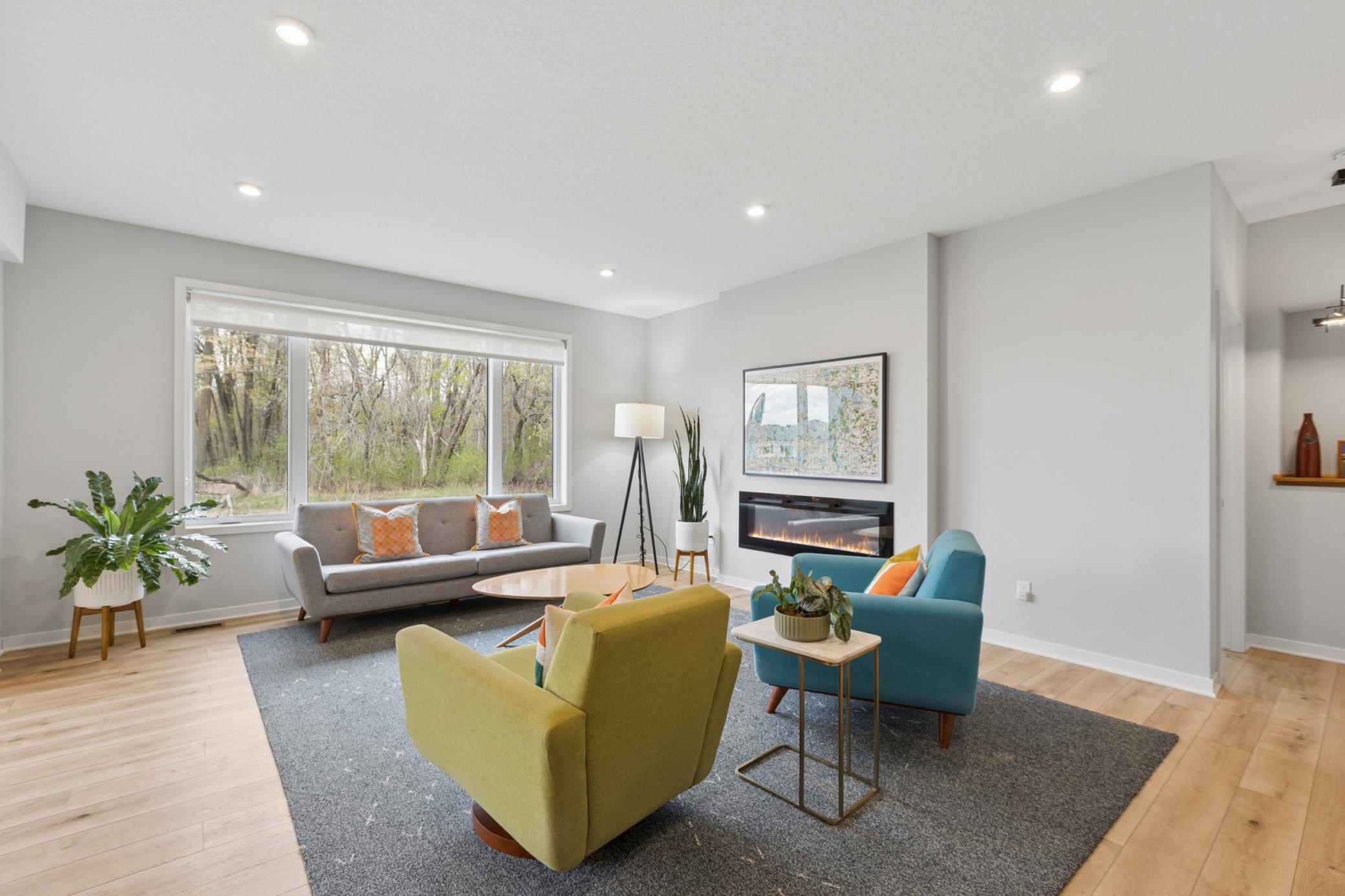 6780 Bellflower Drive