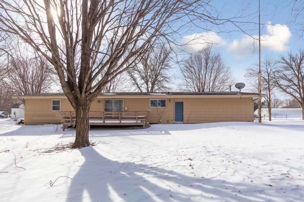 Photo of 821 North Street, Stewart, MN 55385 (MLS # 7024971)