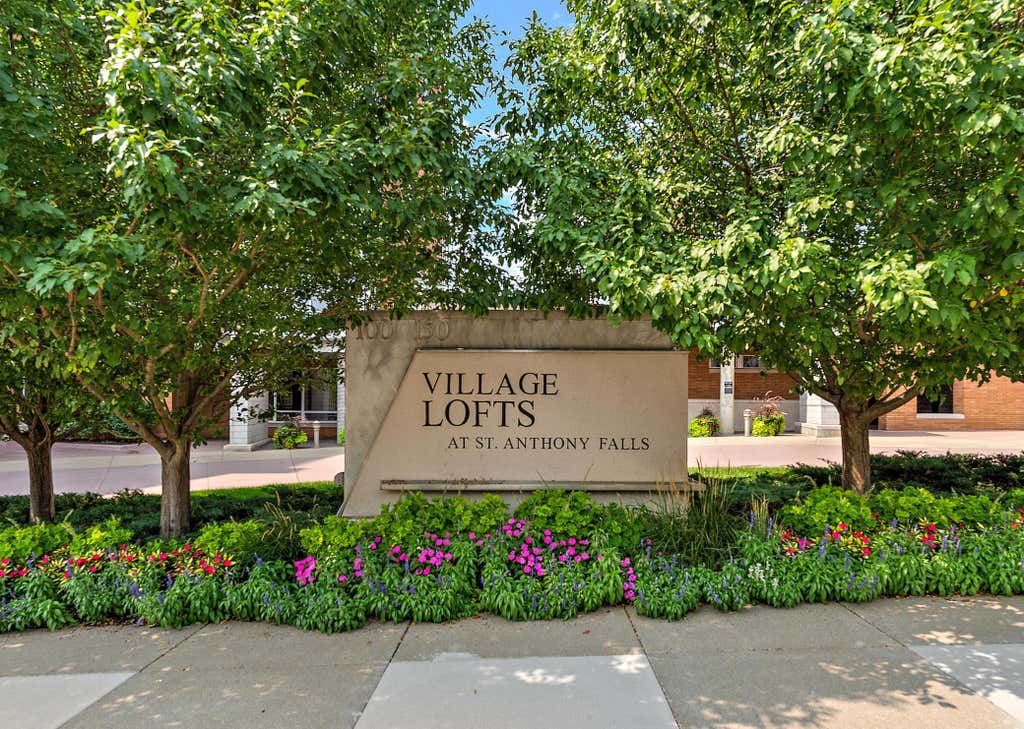 Photo of 150 2nd Street NE #B604, Minneapolis, MN 55413 (MLS # 7124583)